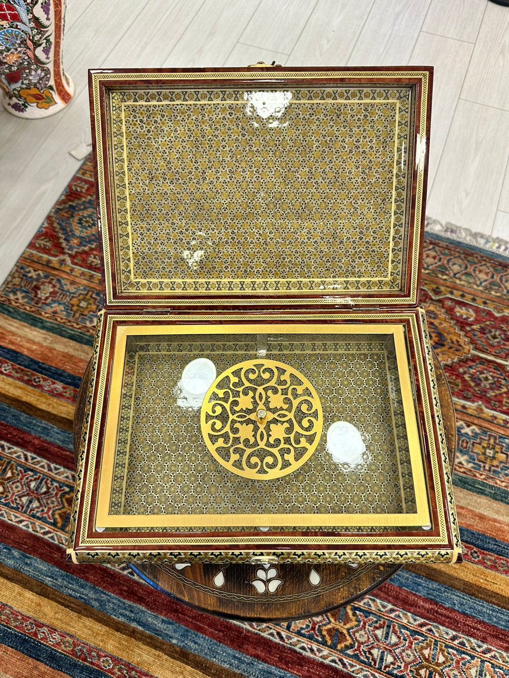 The Star of Isfahan
